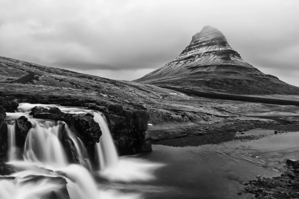 Islande-kirkjufell-nb-01